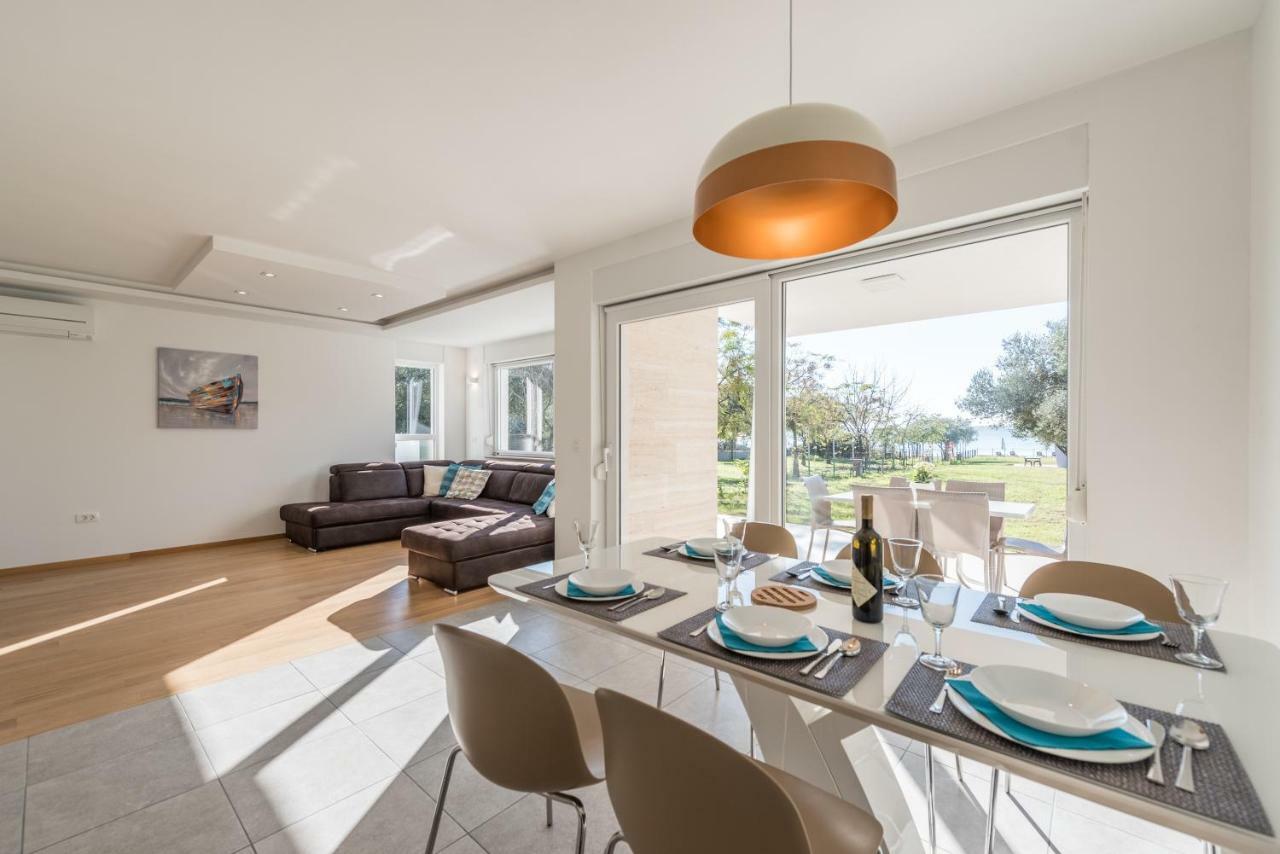 Villa Amfora - First Row By The Sea Bibinje Exterior photo