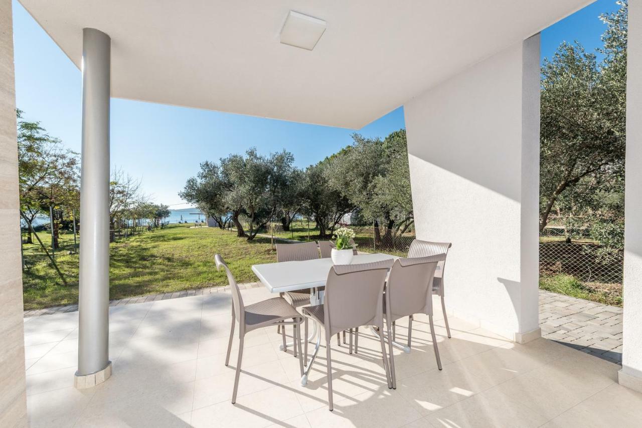 Villa Amfora - First Row By The Sea Bibinje Exterior photo